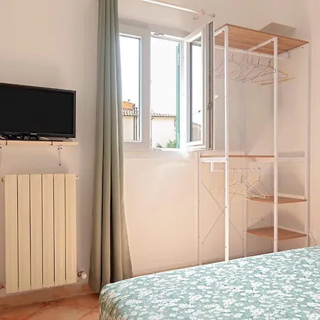 Elegante A Pochi Passi Dal Mare E Dal Centro דירה ליבורנו